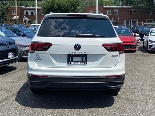 2022 Volkswagen Tiguan 2.0T SE 4MOTION