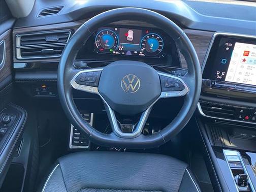 2025 Volkswagen Atlas 2.0T SEL Premium R-Line 4MOTION