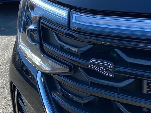 2025 Volkswagen Atlas 2.0T SEL Premium R-Line 4MOTION