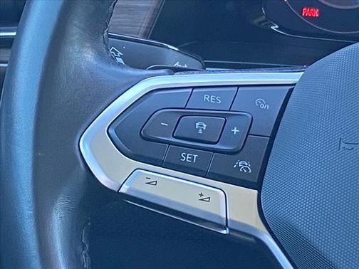 2025 Volkswagen Atlas 2.0T SEL Premium R-Line 4MOTION