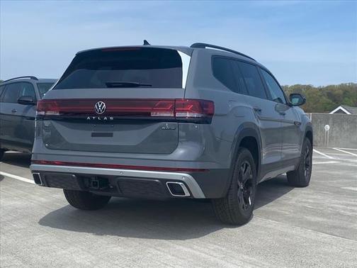 2025 Volkswagen Atlas Peak Edition 4Motion