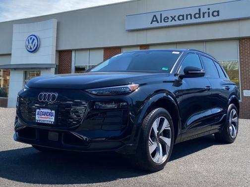 2025 Audi Q6 e-tron Premium Plus quattro