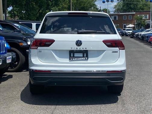 2024 Volkswagen Tiguan 2.0T SE 4MOTION