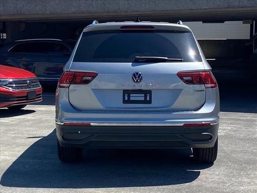 2023 Volkswagen Tiguan 2.0T SE 4MOTION