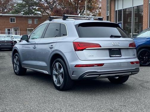 2023 Audi Q5 40 Premium