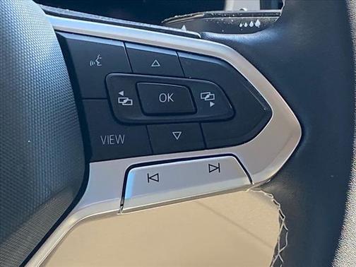 2023 Volkswagen Atlas 2.0T SE