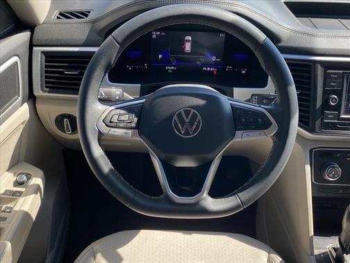 2023 Volkswagen Atlas 2.0T SE