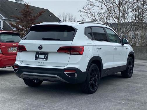 2023 Volkswagen Taos 1.5T SE