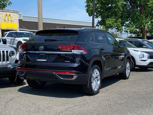 2021 Volkswagen Atlas Cross Sport 3.6L V6 SE w/Technology