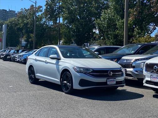 2022 Volkswagen Jetta 1.5T SE