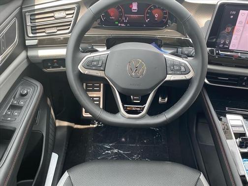 2025 Volkswagen Atlas 2.0T S