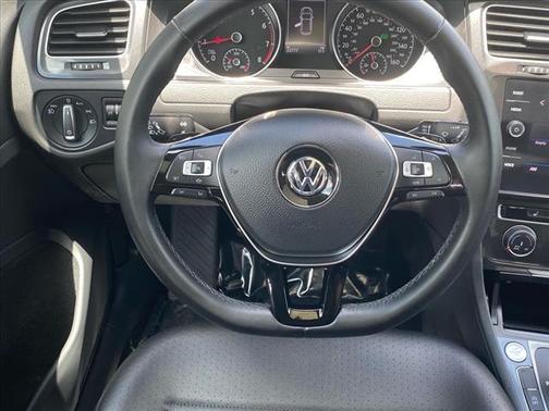2019 Volkswagen Golf 1.4T SE