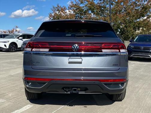 2025 Volkswagen Atlas Cross Sport 2.0T SE w/Technology 4MOTION