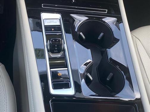 2025 Volkswagen Atlas SEL 4Motion