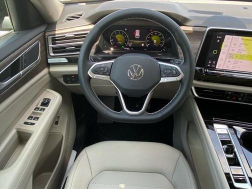 2025 Volkswagen Atlas SEL 4Motion