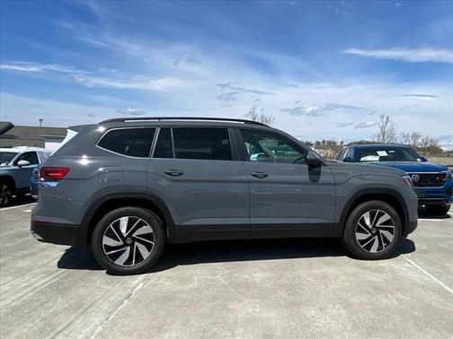 2025 Volkswagen Atlas SE 4Motion