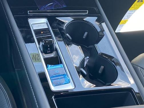 2025 Volkswagen Atlas SE 4Motion