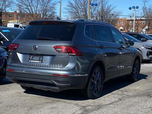 2022 Volkswagen Tiguan 2.0T SE 4MOTION