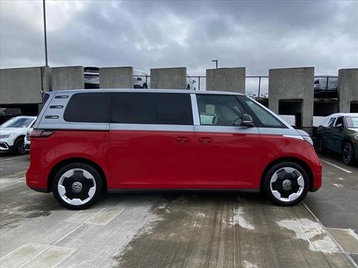 2025 Volkswagen ID. Buzz AWD Pro S Plus 4Motion 4dr Mini-Van