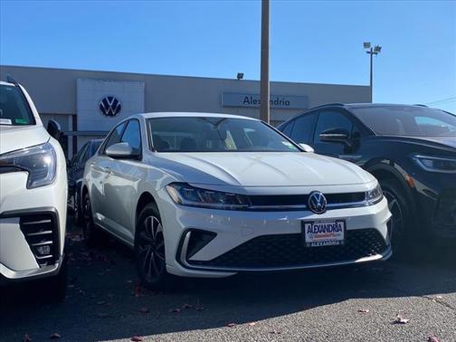 2025 Volkswagen Jetta 1.5T SE