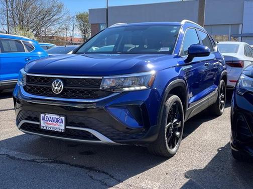 2022 Volkswagen Taos SE 4Motion