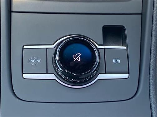 2025 Volkswagen Tiguan 2.0T SE R-Line Black 4MOTION
