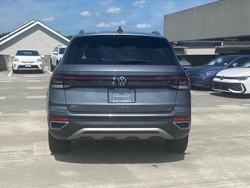 2025 Volkswagen Taos 1.5T SEL