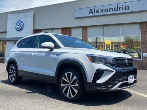 2023 Volkswagen Taos 1.5T SE