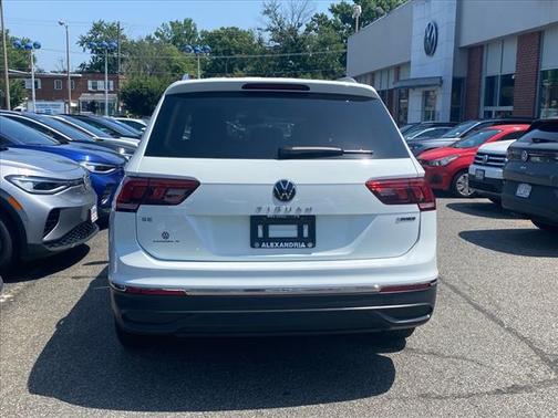 2024 Volkswagen Tiguan 2.0T SE 4MOTION