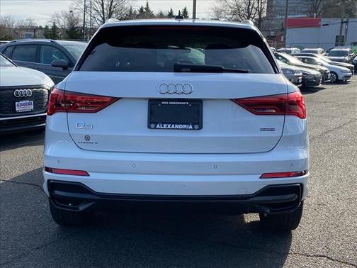 2022 Audi Q3 45 S line Premium Plus