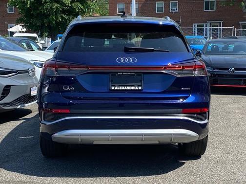 2023 Audi Q4 e-tron Premium quattro