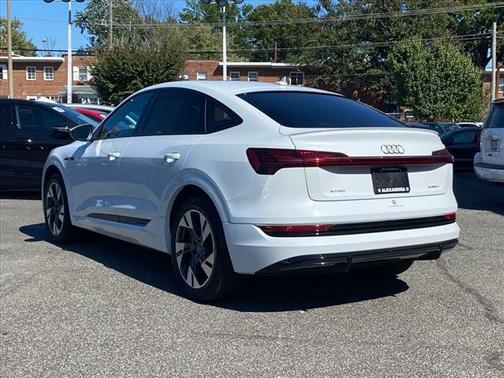 2022 Audi e-tron Sportback S line Premium