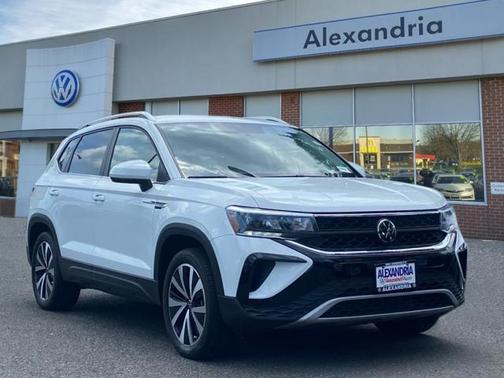 2022 Volkswagen Taos SE 4Motion