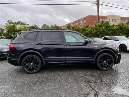 2021 Volkswagen Tiguan 2.0T SE R-Line Black 4MOTION