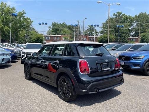 2024 MINI Hardtop Cooper