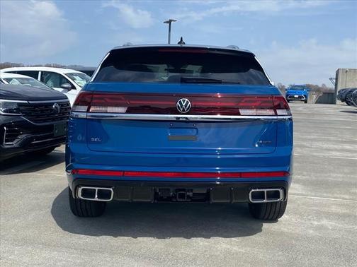 2025 Volkswagen Atlas Cross Sport 2.0T SEL Premium