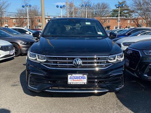 2024 Volkswagen Tiguan 2.0T SEL R-Line 4MOTION