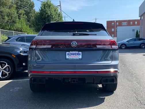 2026 Volkswagen Atlas Cross Sport 2.0T SEL