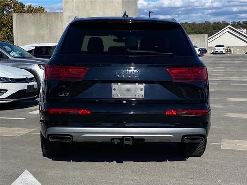 2019 Audi Q7 55 Premium Plus