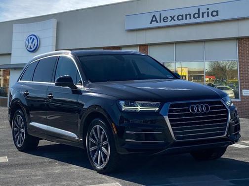 2019 Audi Q7 55 Premium Plus