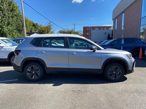 2025 Volkswagen Taos 1.5T S