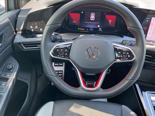 2024 Volkswagen Golf GTI 2.0T SE DSG