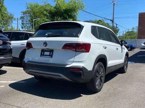 2024 Volkswagen Taos 1.5T S