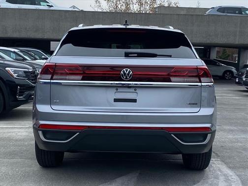 2026 Volkswagen Atlas Cross Sport 2.0T SE