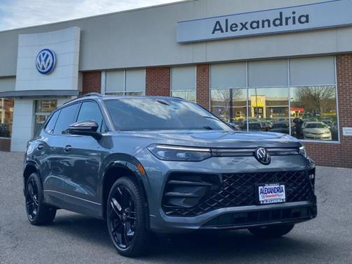 2025 Volkswagen Tiguan 2.0T SE R-Line Black 4MOTION