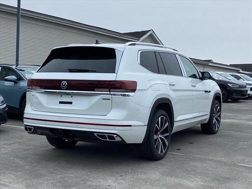 2026 Volkswagen Atlas 2.0T SEL Premium R-Line 4MOTION