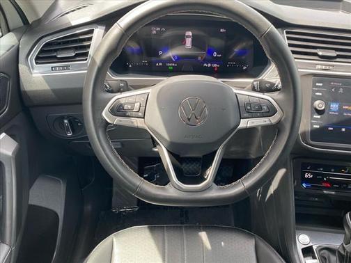 2024 Volkswagen Tiguan 2.0T SE 4MOTION