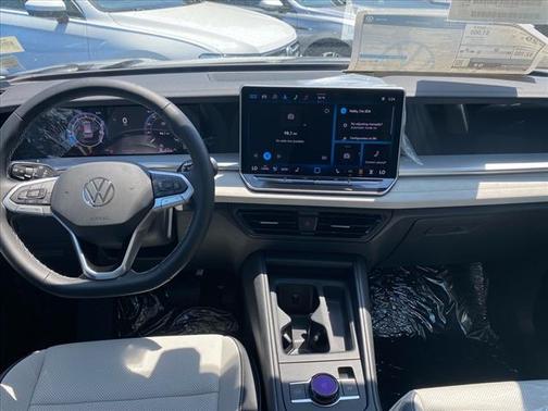 2025 Volkswagen Tiguan 2.0T SE 4MOTION