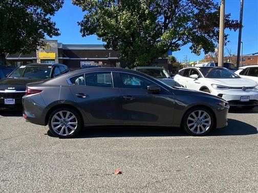 2021 Mazda Mazda3 FWD w/Preferred Package