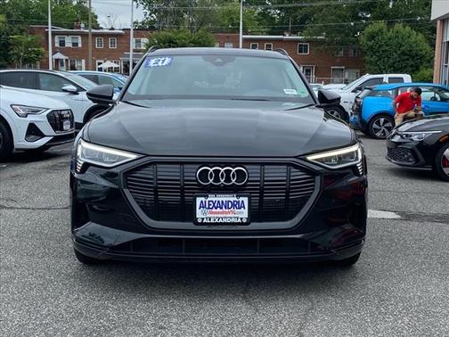 2021 Audi e-tron Premium Plus